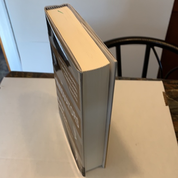 👍2/$26👍 Biography. The innovators. Walter Isaacson - Picture 2 of 7